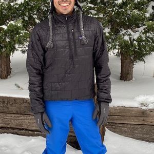 Patagonia, quarter zip pull over, M